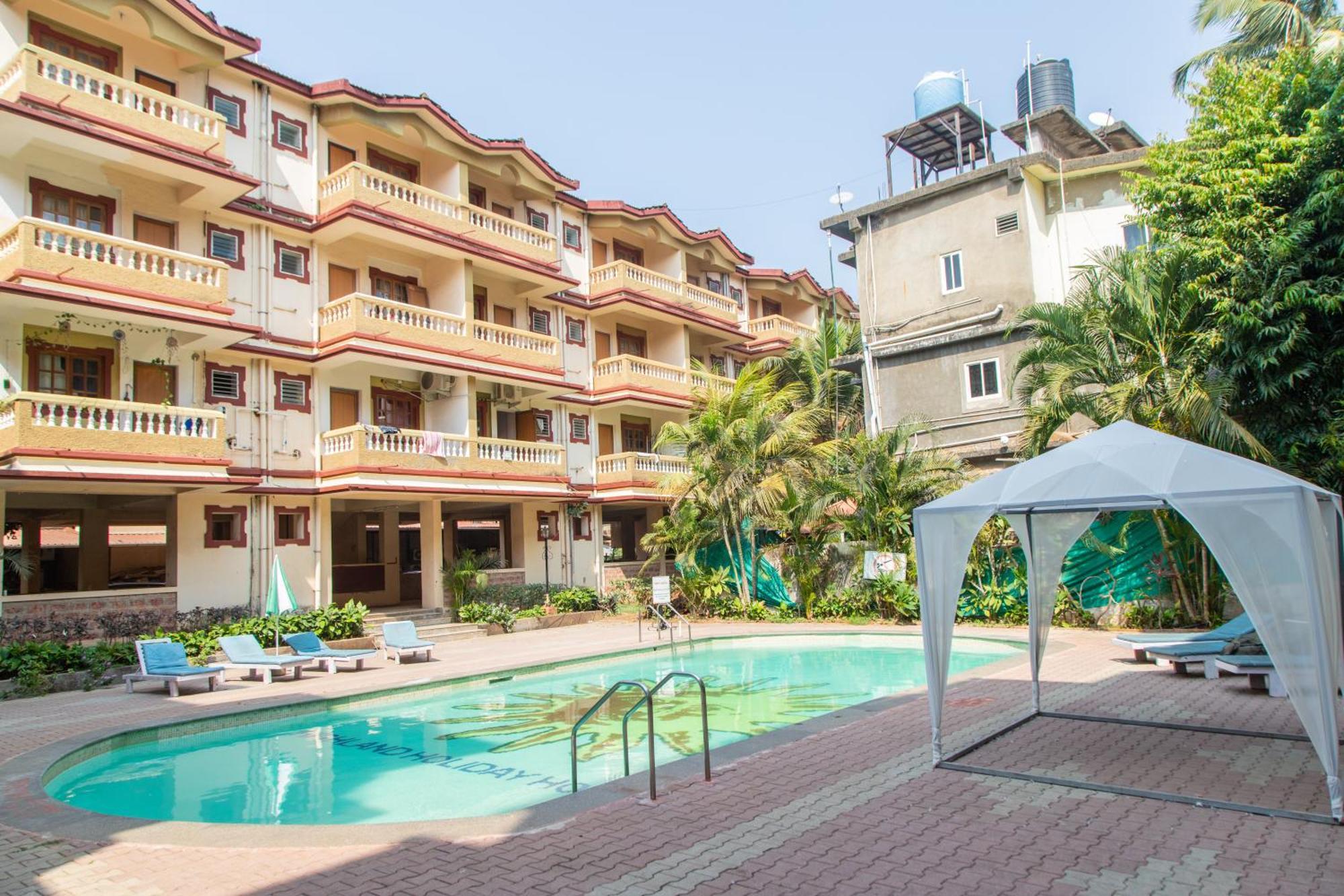 Cherrystay Holiday Resort -Candolim Beach Экстерьер фото