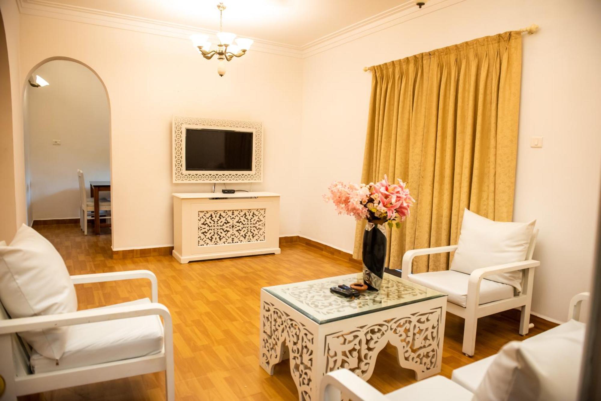 Cherrystay Holiday Resort -Candolim Beach Экстерьер фото